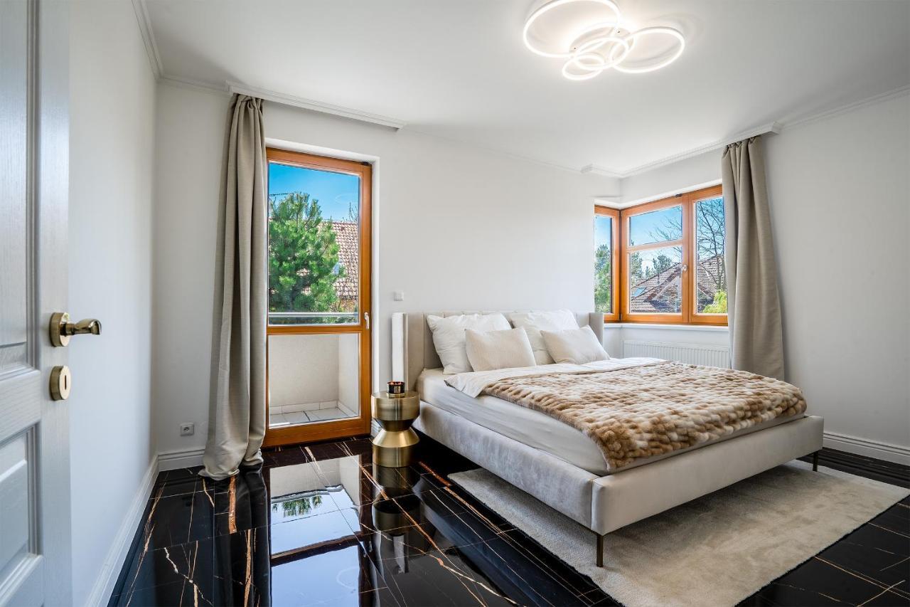 Serenity Prague Villa With Garden Jacuzzi Luaran gambar