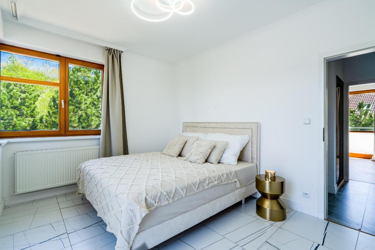 Serenity Prague Villa With Garden Jacuzzi Luaran gambar