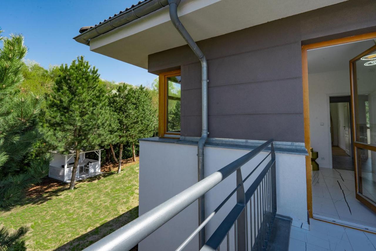 Serenity Prague Villa With Garden Jacuzzi Luaran gambar