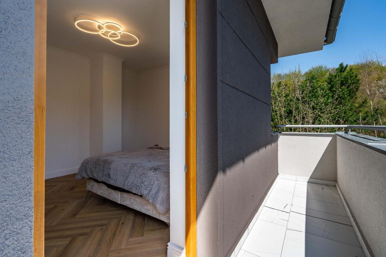 Serenity Prague Villa With Garden Jacuzzi Luaran gambar